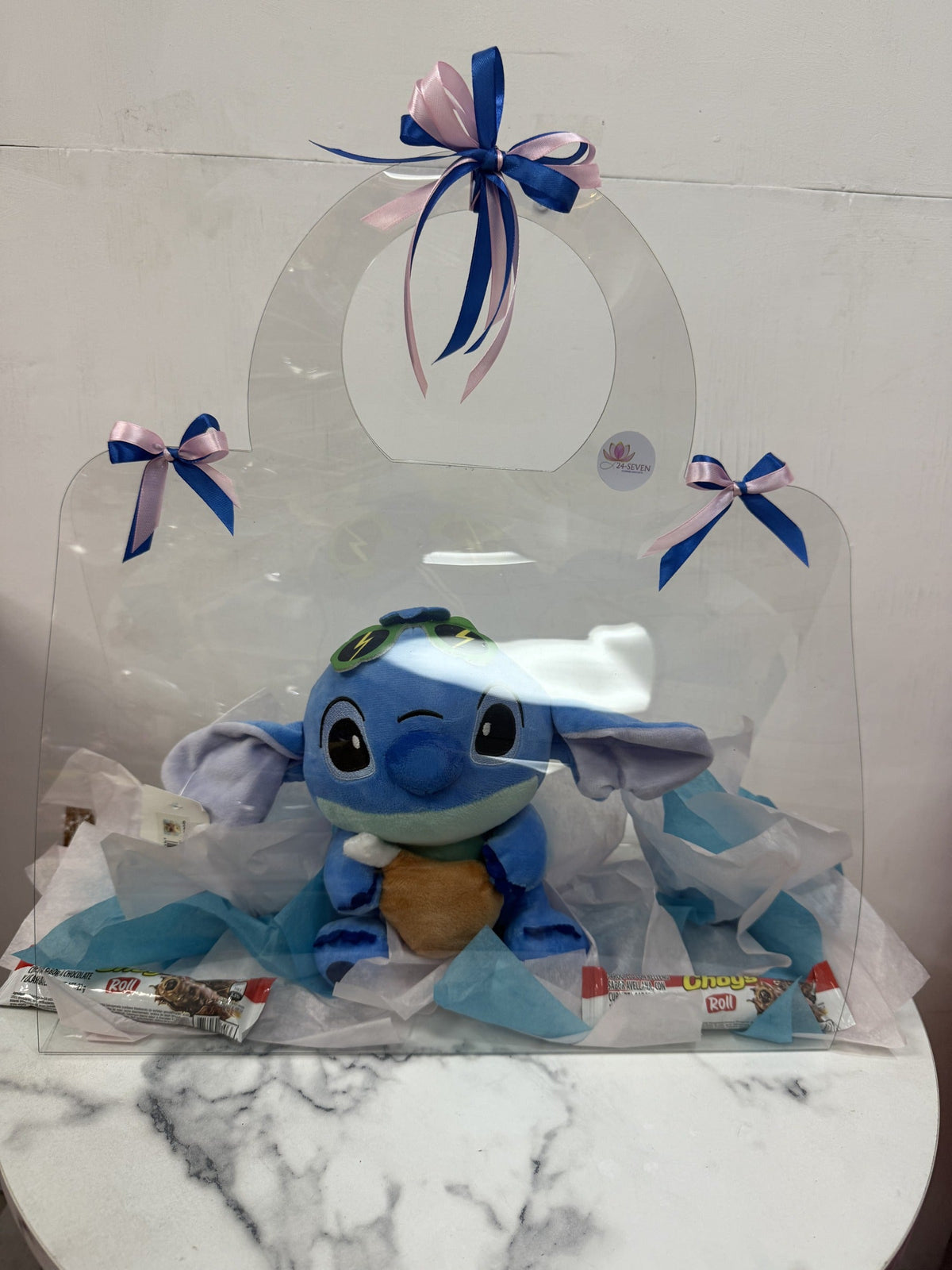 Carterita con Stitch y chocolates