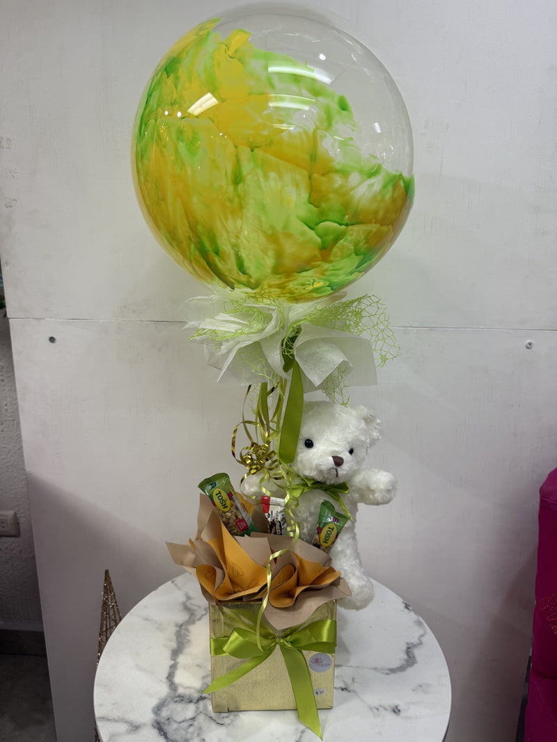 Arreglo con osito, chocolate Tosh y globo