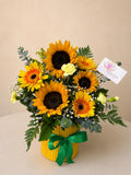 Base floral de 3 girasoles y gerberas